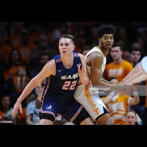 Meet your Posher, Logan